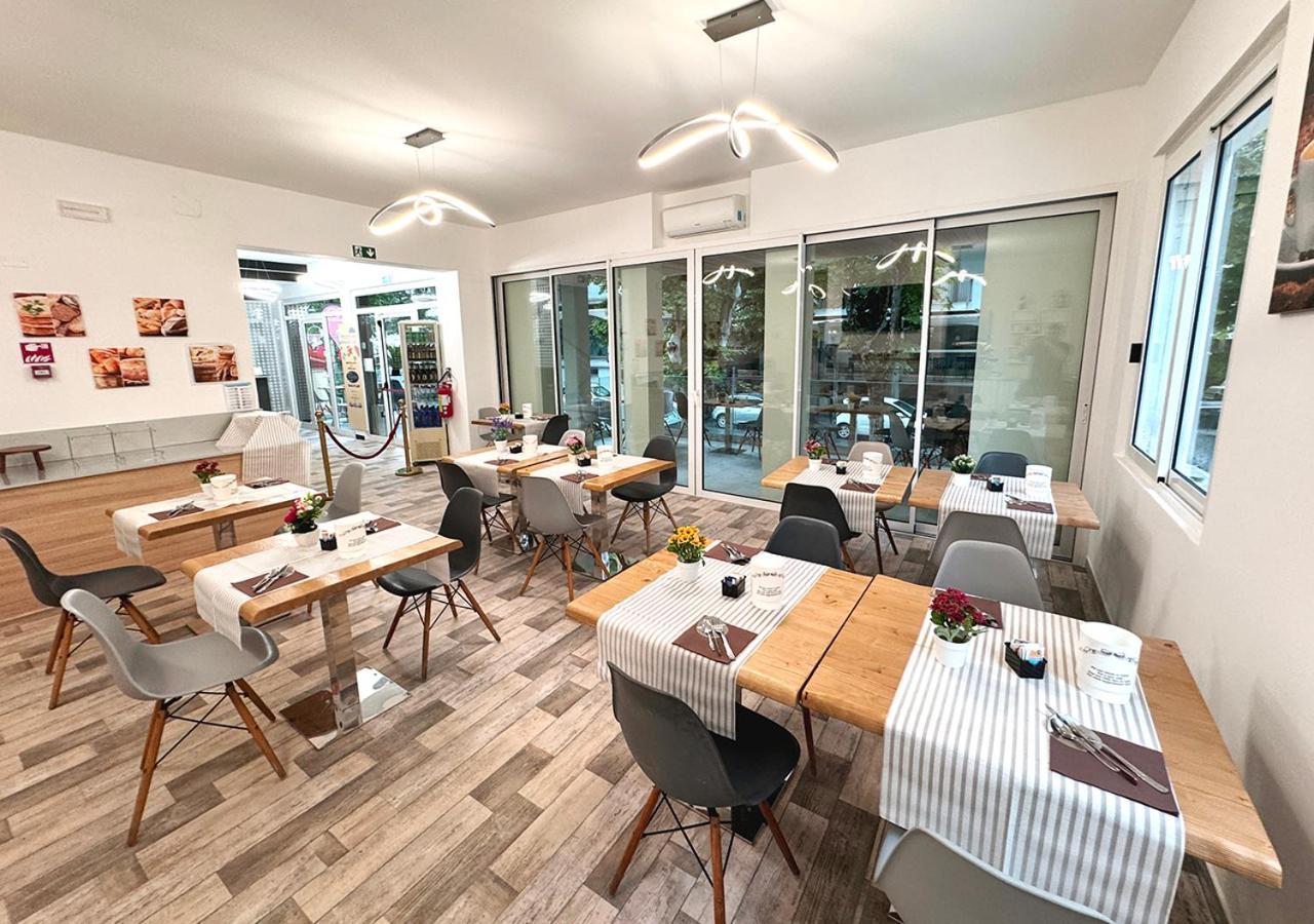 Chiama Hotel Rimini Exterior photo